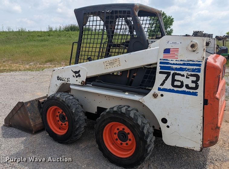 image for item MY9298 2001 Bobcat 763  skid steer loader