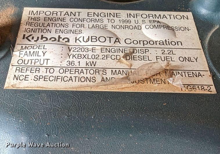 image for item MY9298 2001 Bobcat 763  skid steer loader