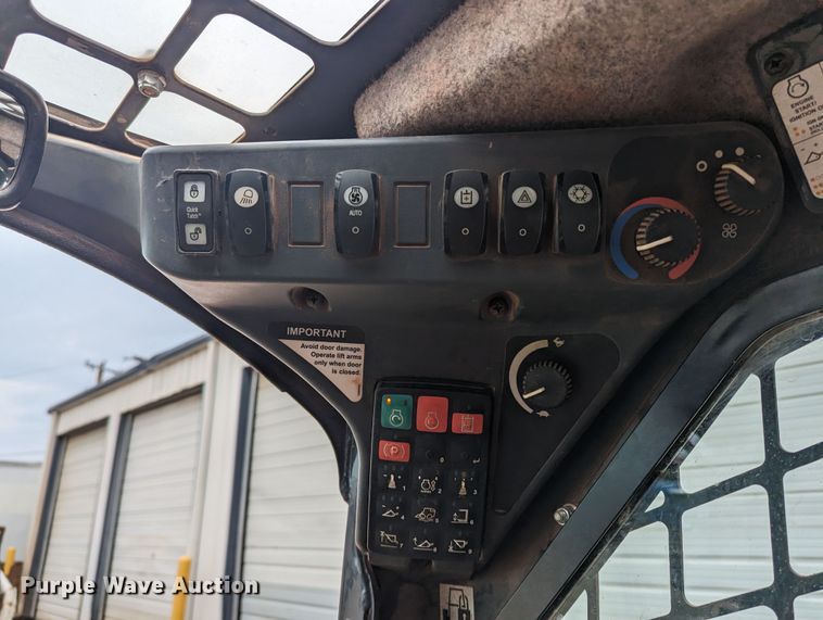 image for item MY9305 2017 John Deere 333G  tracked skid steer loader