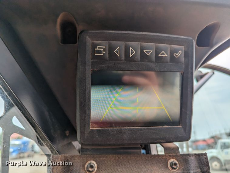 image for item MY9305 2017 John Deere 333G  tracked skid steer loader