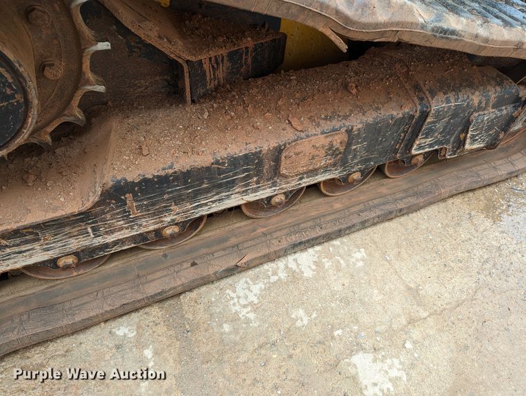 image for item MY9305 2017 John Deere 333G  tracked skid steer loader