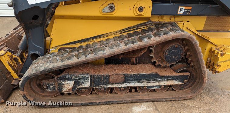 image for item MY9305 2017 John Deere 333G  tracked skid steer loader