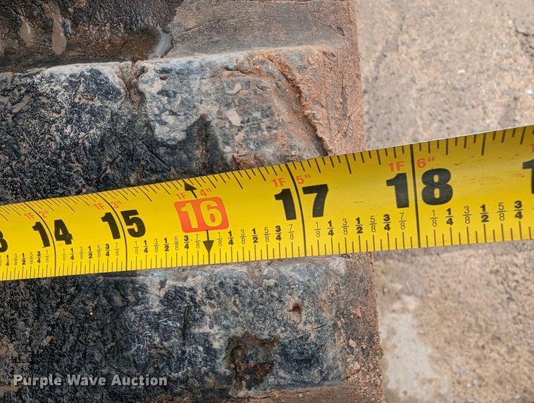 image for item MY9305 2017 John Deere 333G  tracked skid steer loader