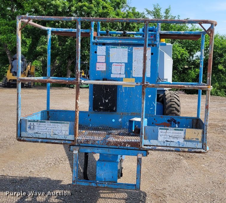 image for item NX9488 1998 Genie Z45/22  boom lift