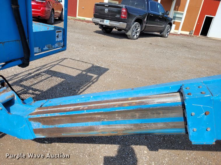 image for item NX9488 1998 Genie Z45/22  boom lift
