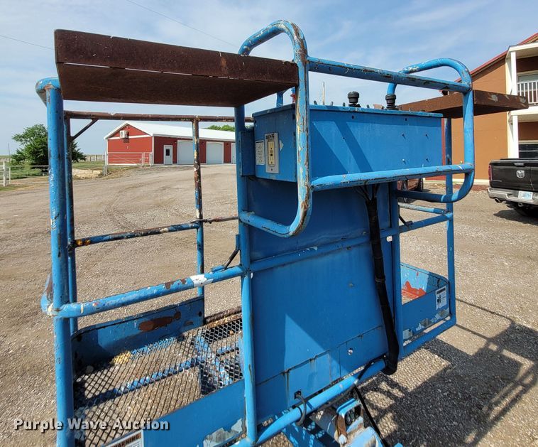 image for item NX9488 1998 Genie Z45/22  boom lift