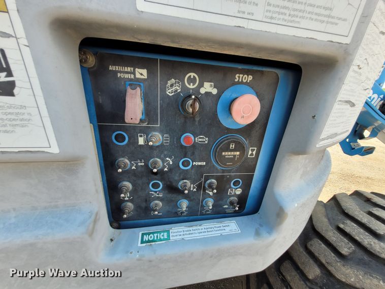 image for item NX9488 1998 Genie Z45/22  boom lift