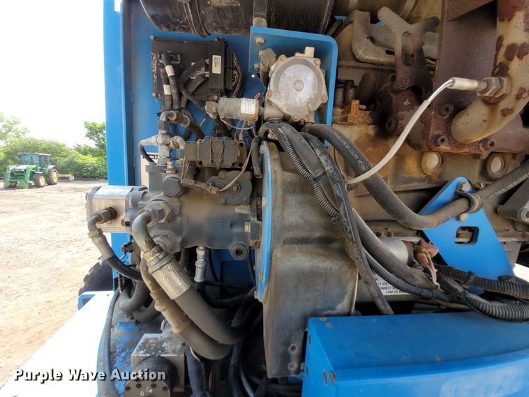 image for item NX9488 1998 Genie Z45/22  boom lift