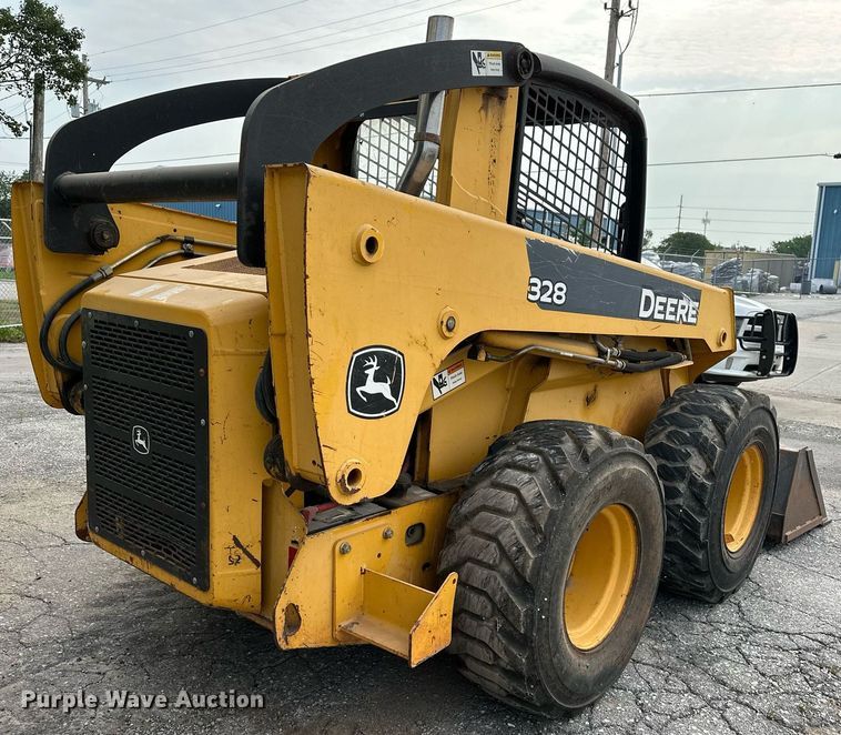 image for item OG9000 2008 John Deere 328  skid steer loader