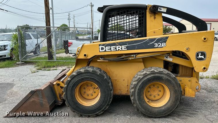 image for item OG9000 2008 John Deere 328  skid steer loader