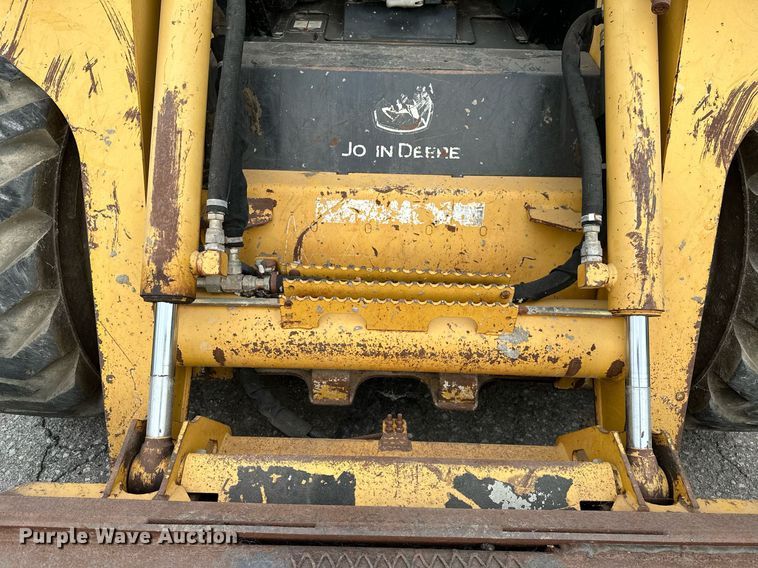 image for item OG9000 2008 John Deere 328  skid steer loader