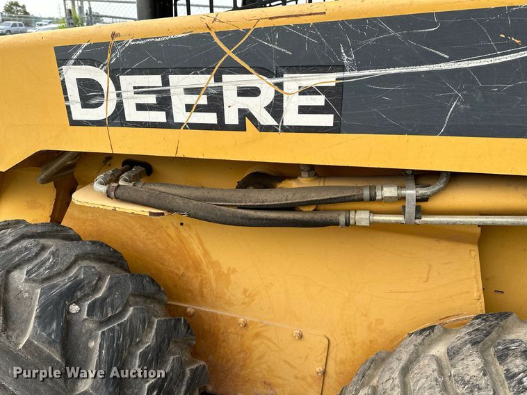 image for item OG9000 2008 John Deere 328  skid steer loader