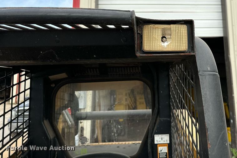 image for item OG9000 2008 John Deere 328  skid steer loader