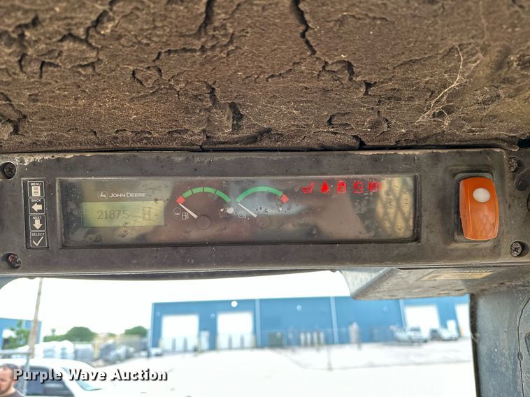 image for item OG9000 2008 John Deere 328  skid steer loader