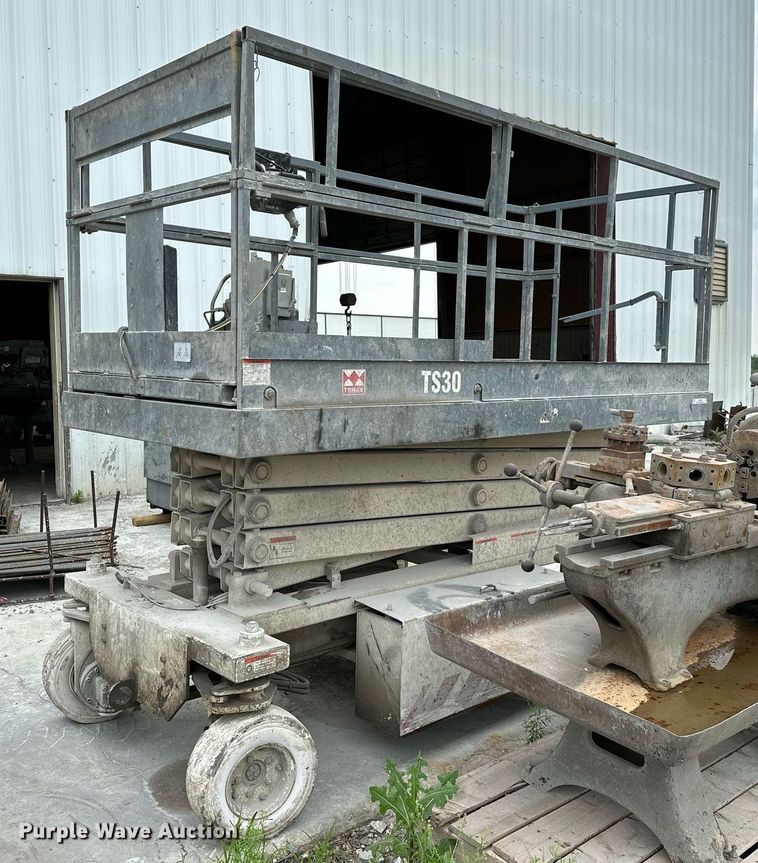 image for item OG9004 Terex TS30  scissor lift
