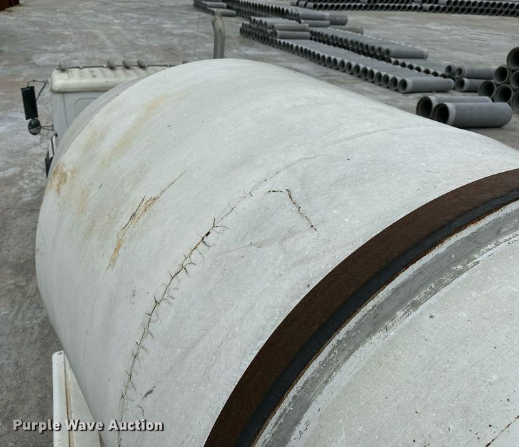 image for item OG9011 2000 Volvo WGM  ready mix truck