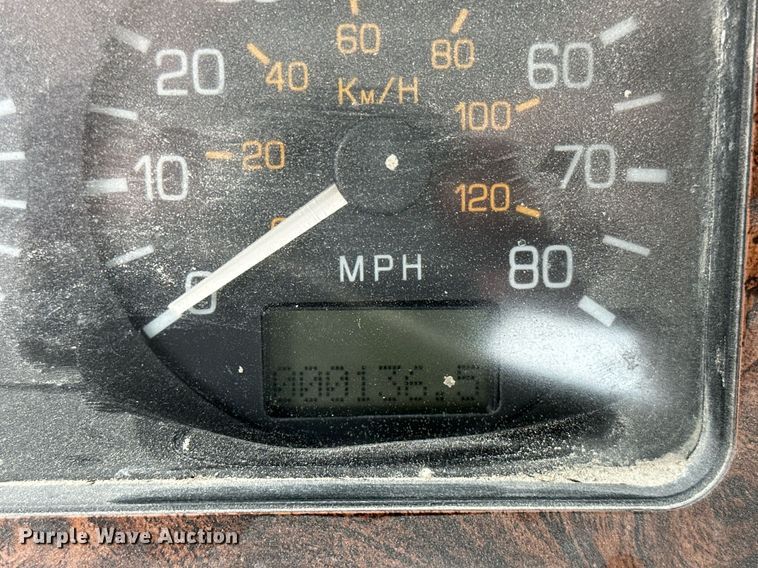 image for item OG9011 2000 Volvo WGM  ready mix truck