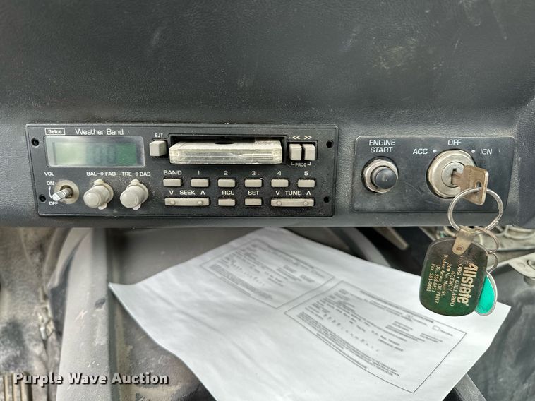 image for item OG9011 2000 Volvo WGM  ready mix truck