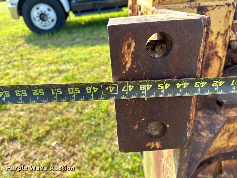 image for item OG9017 Caterpillar 57PS  winch