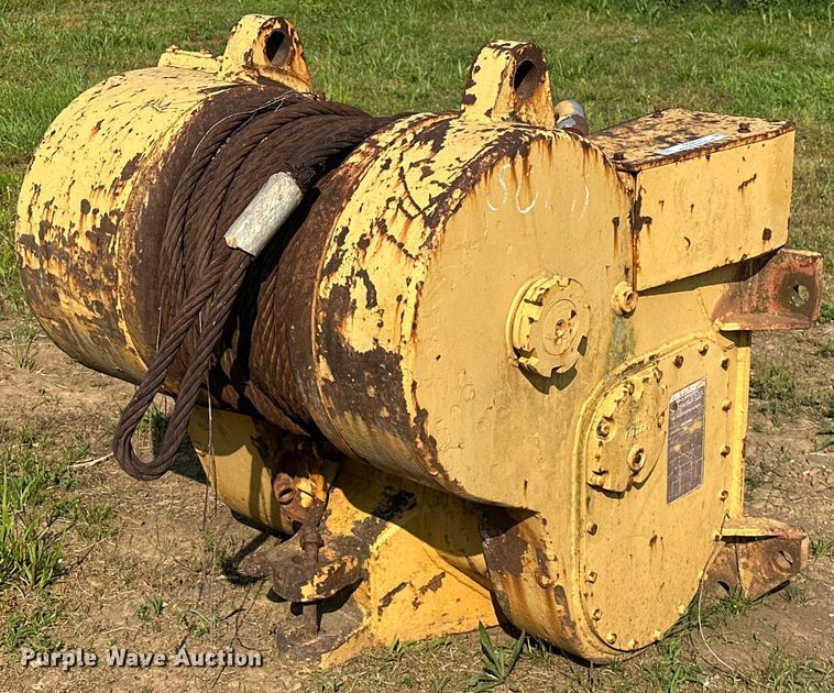 image for item OG9018 Caterpillar A367  winch