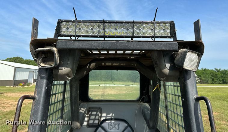 image for item OG9044 2000 Caterpillar 216  skid steer loader