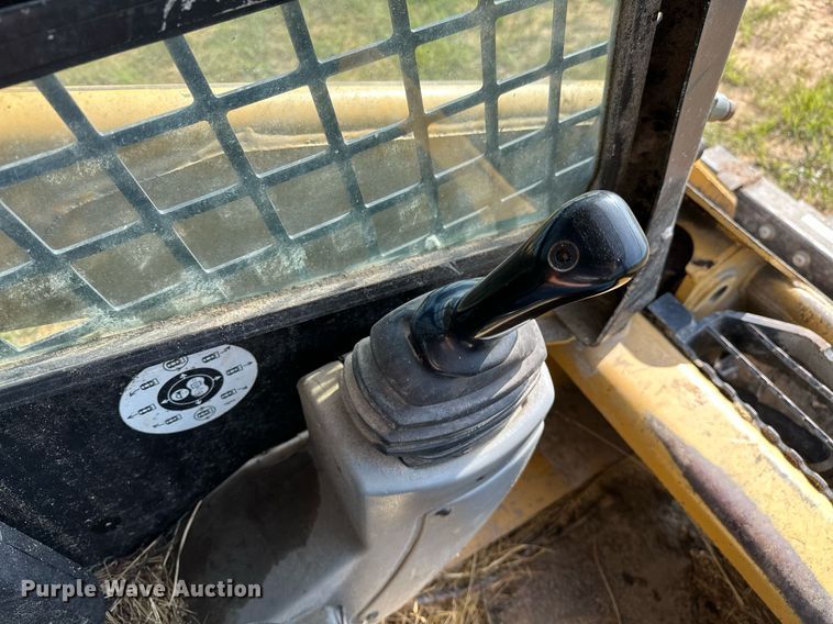 image for item OG9044 2000 Caterpillar 216  skid steer loader