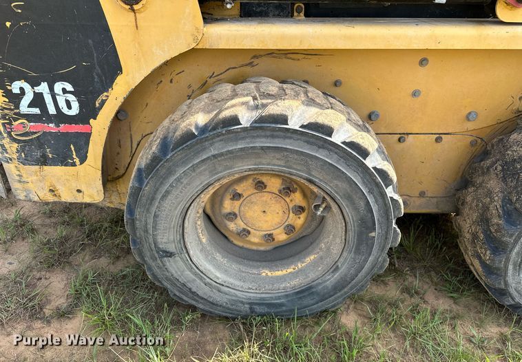 image for item OG9044 2000 Caterpillar 216  skid steer loader