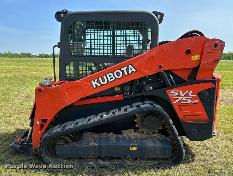 image for item OG9047 2019 Kubota SVL75-2  tracked skid steer loader