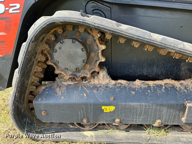 image for item OG9047 2019 Kubota SVL75-2  tracked skid steer loader