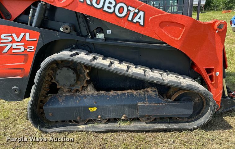 image for item OG9047 2019 Kubota SVL75-2  tracked skid steer loader