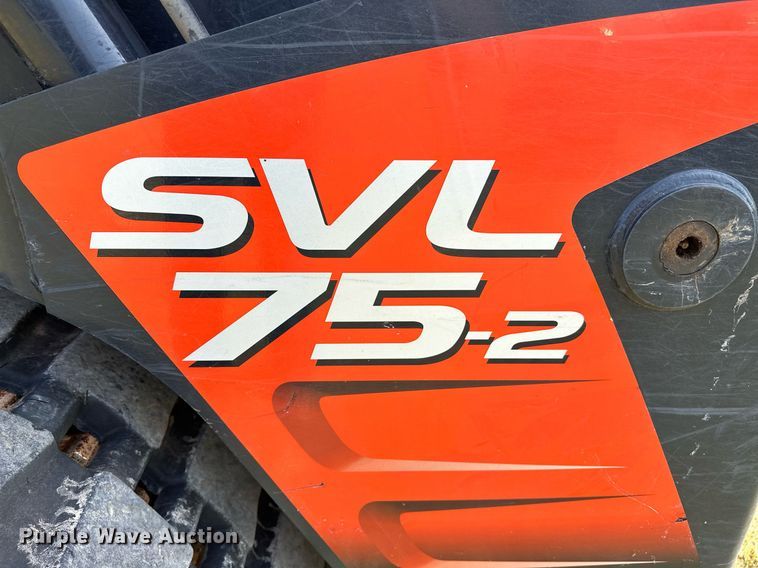 image for item OG9047 2019 Kubota SVL75-2  tracked skid steer loader