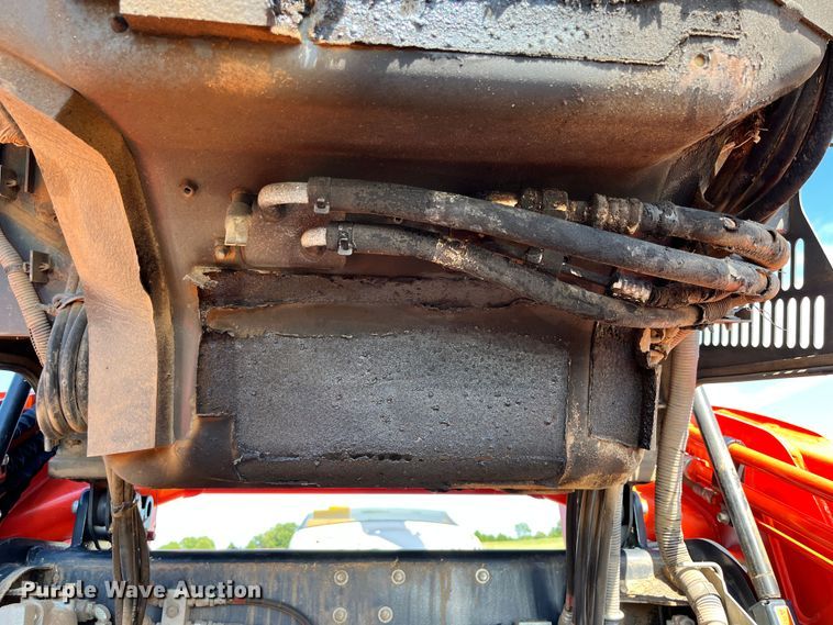 image for item OG9047 2019 Kubota SVL75-2  tracked skid steer loader