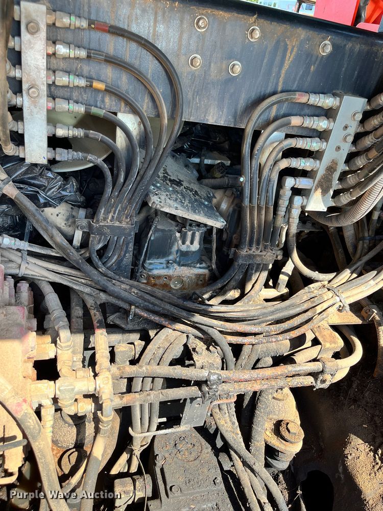 image for item OG9047 2019 Kubota SVL75-2  tracked skid steer loader