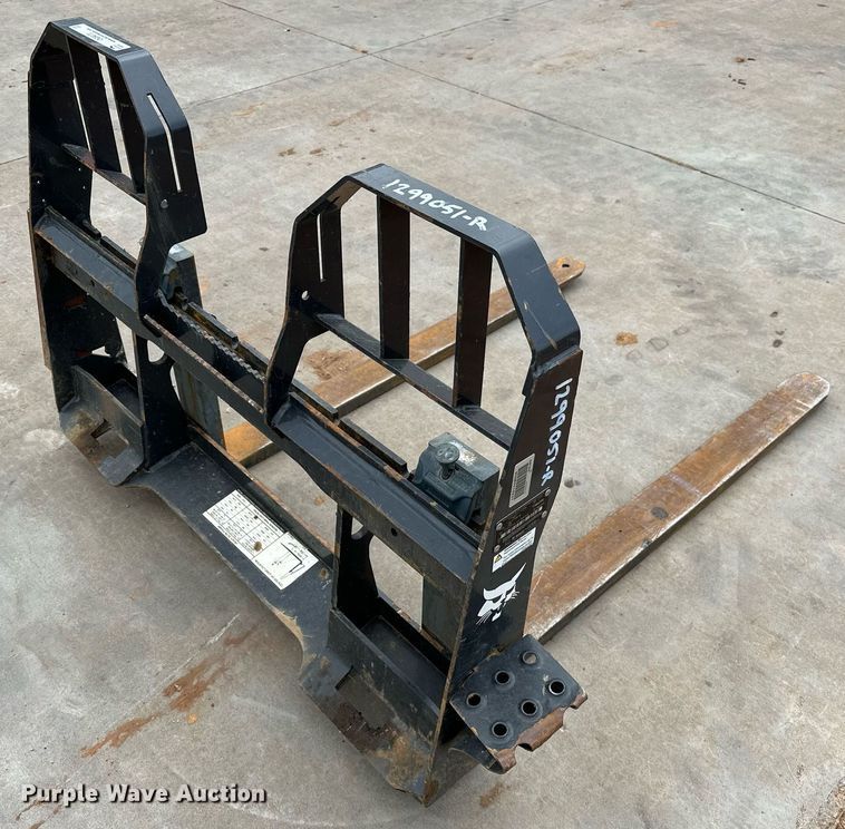 image for item OG9070 Bobcat Pallet Fork HD  skid steer forks