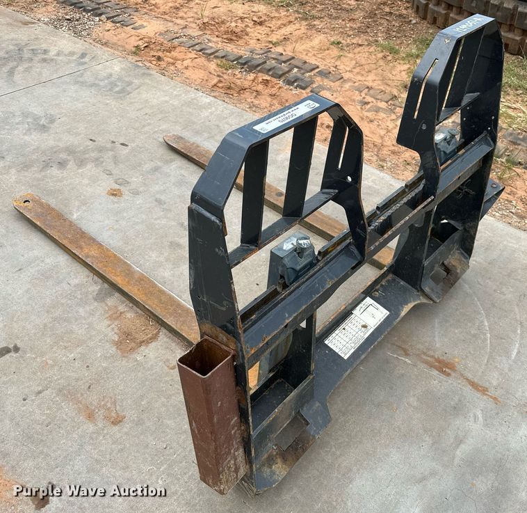 image for item OG9070 Bobcat Pallet Fork HD  skid steer forks