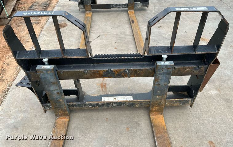 image for item OG9070 Bobcat Pallet Fork HD  skid steer forks