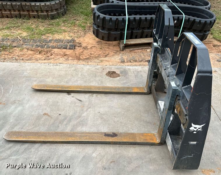 image for item OG9071 Bobcat Pallet Fork HD  skid steer forks