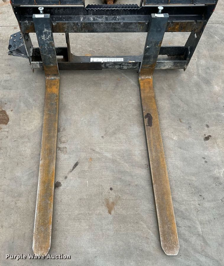 image for item OG9071 Bobcat Pallet Fork HD  skid steer forks