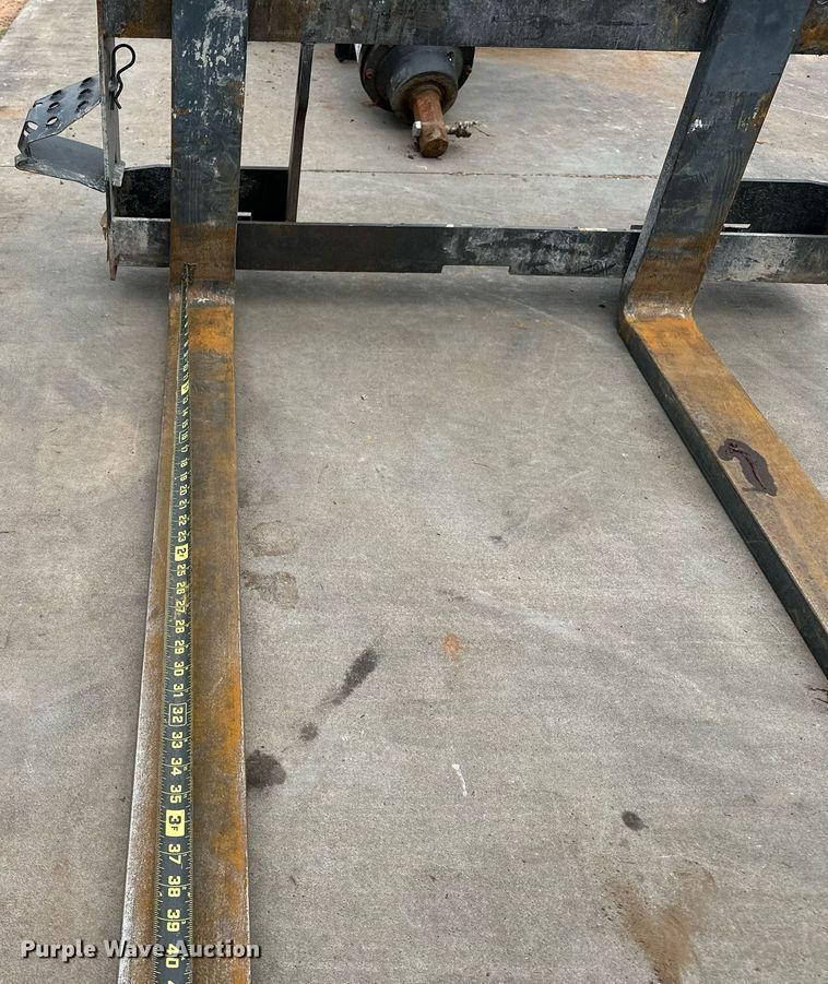 image for item OG9071 Bobcat Pallet Fork HD  skid steer forks