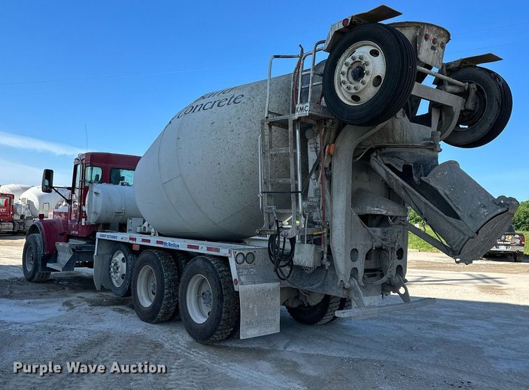 image for item DO4957 2009 Kenworth W900  ready mix truck