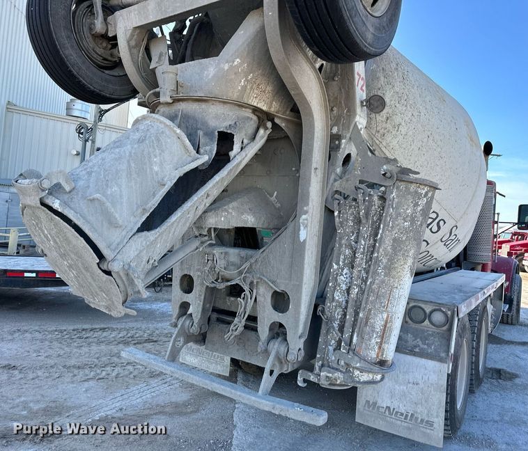 image for item DO4957 2009 Kenworth W900  ready mix truck