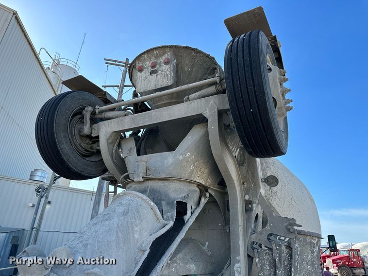 image for item DO4957 2009 Kenworth W900  ready mix truck