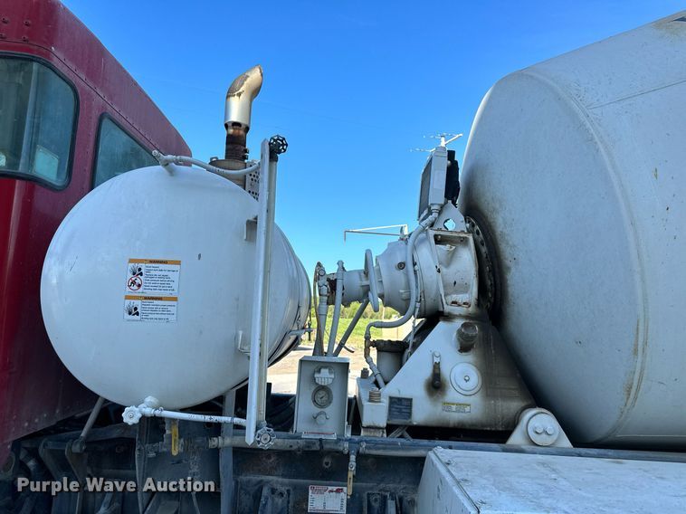 image for item DO4957 2009 Kenworth W900  ready mix truck