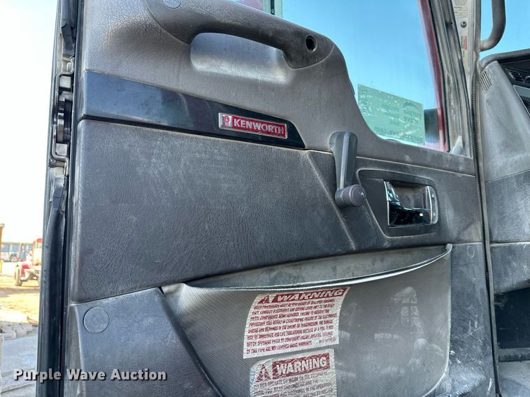 image for item DO4957 2009 Kenworth W900  ready mix truck