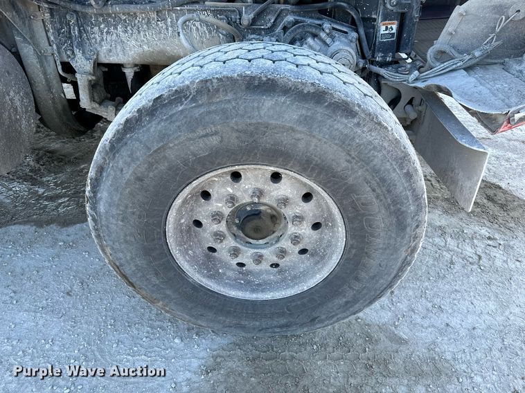 image for item DO4957 2009 Kenworth W900  ready mix truck