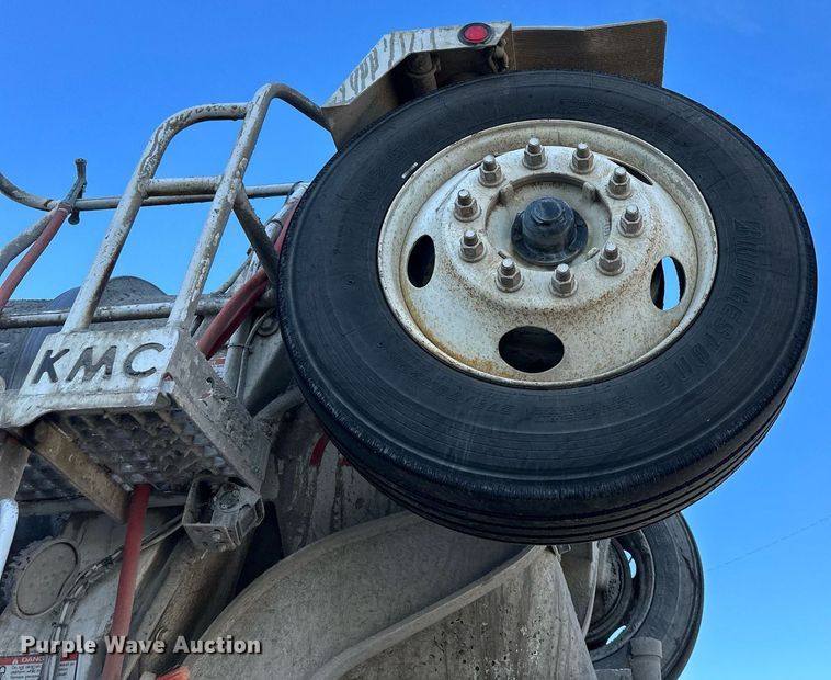 image for item DO4957 2009 Kenworth W900  ready mix truck