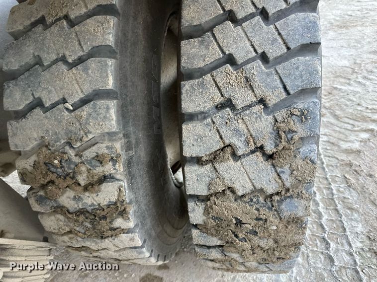 image for item DO4957 2009 Kenworth W900  ready mix truck