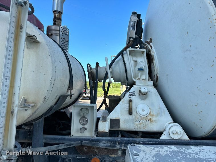 image for item DO4958 2009 Kenworth W900  ready mix truck