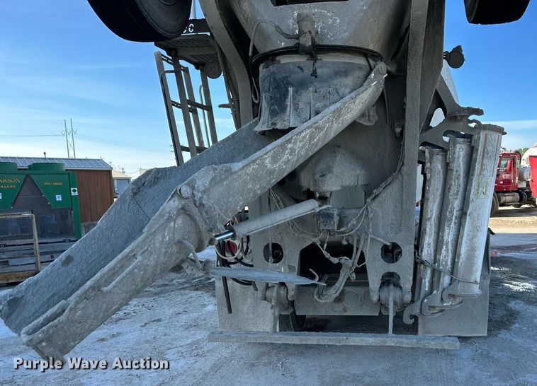 image for item DO4958 2009 Kenworth W900  ready mix truck