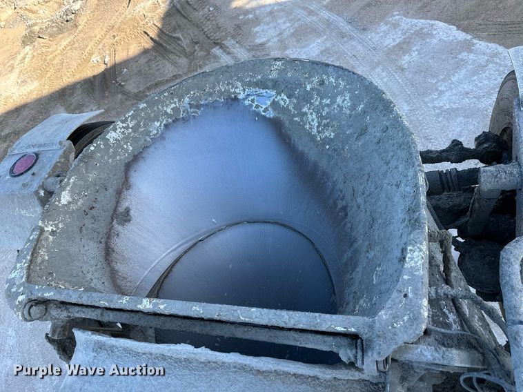 image for item DO4958 2009 Kenworth W900  ready mix truck